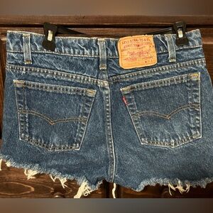 Vintage Levi shorts size 31